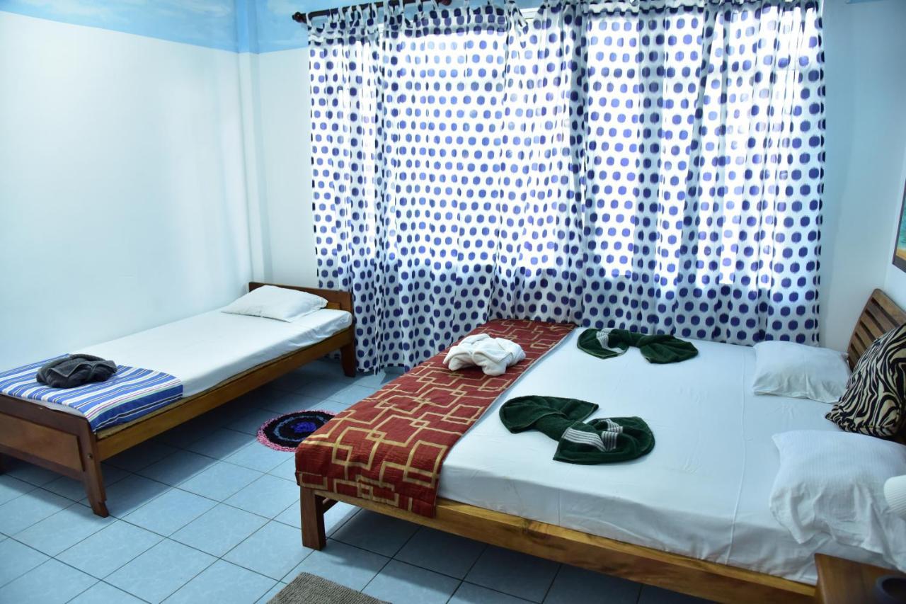 Hotel Happy Tuna Hikkaduwa Eksteriør bilde