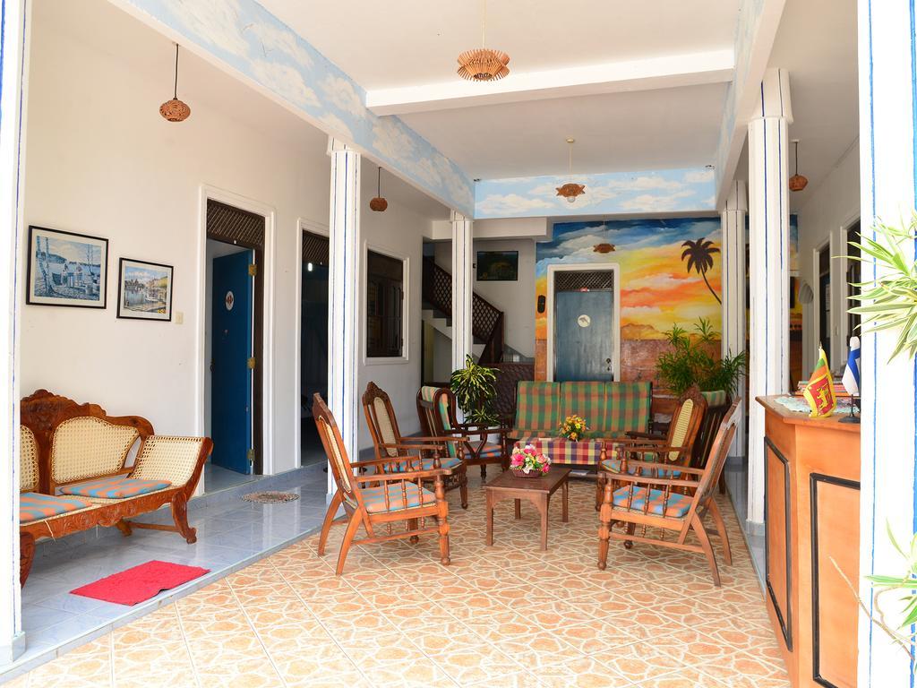 Hotel Happy Tuna Hikkaduwa Eksteriør bilde