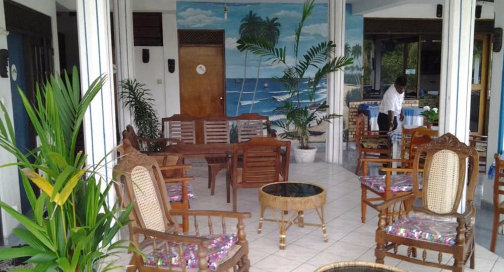 Hotel Happy Tuna Hikkaduwa Eksteriør bilde
